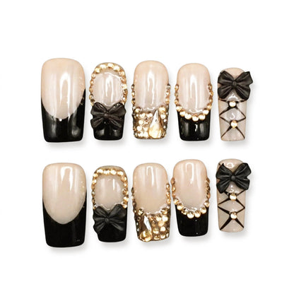 High-Fashion Chic | Couture Noir Square Medium Press on nail
