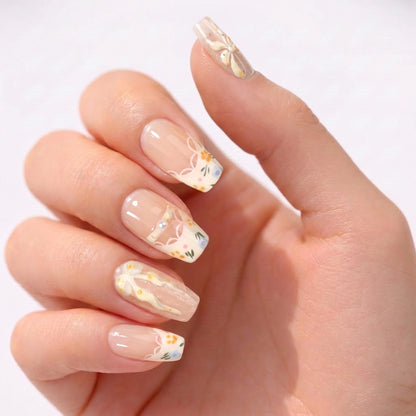 Daisy Lace | Daisy Accent Medium Square Press On Nails