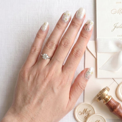 Graceful | Grace in Bloom Square Short Press on nail