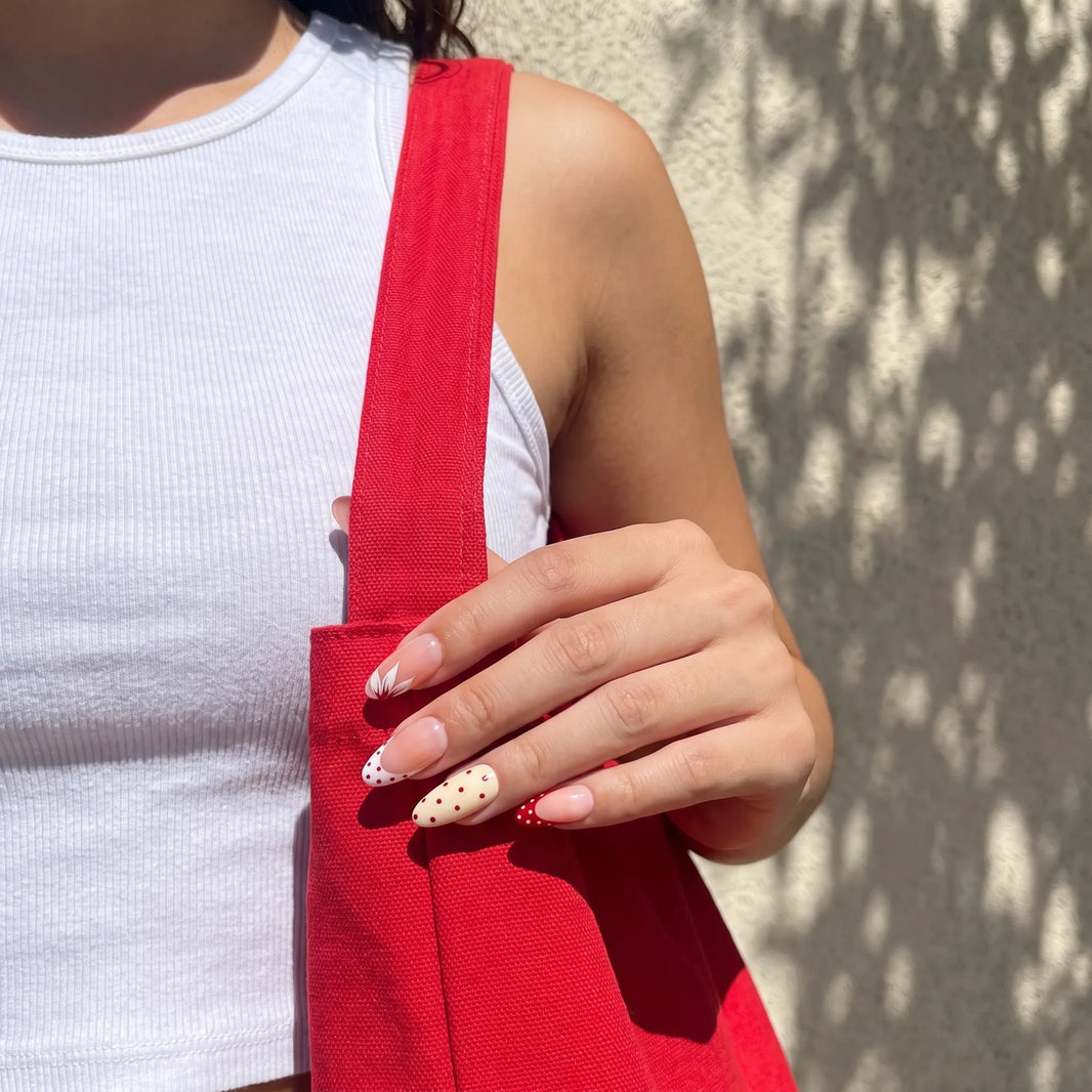 Mulberry Bloom | Crimson Petal Almond Medium Press on nail
