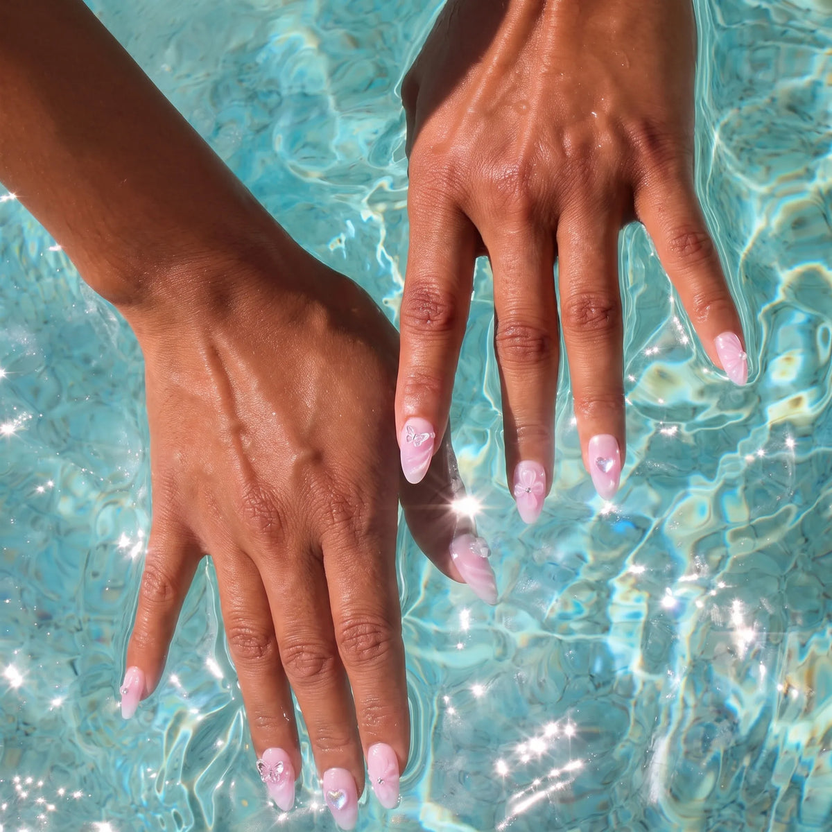 Ocean Keepsake Press On Nails - View 3