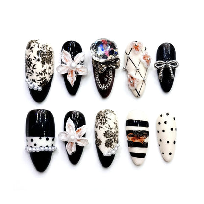 Eclectic Artist | Vintage Masque Almond Medium Press on nail